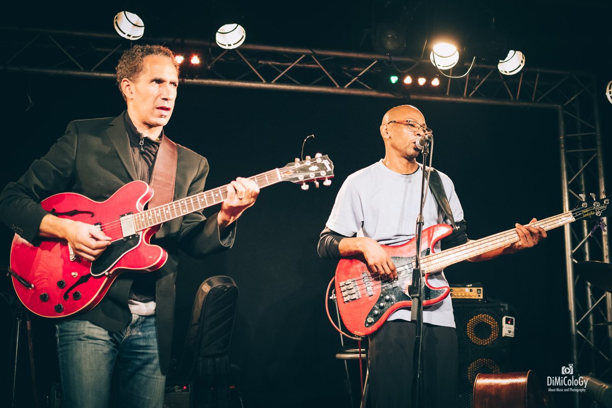 REGGIE WASHINGTON - New Vintage Live in Paris